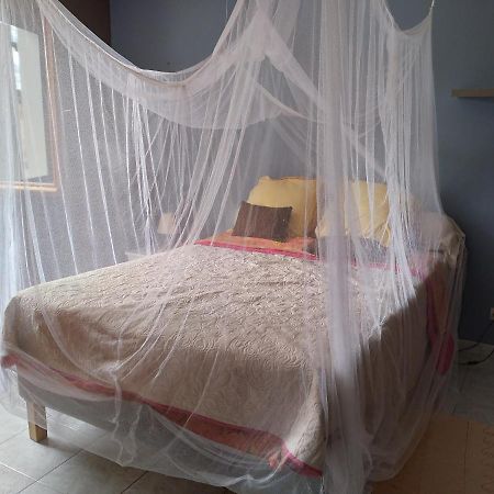 Chambre Soleiade Laroque  Экстерьер фото