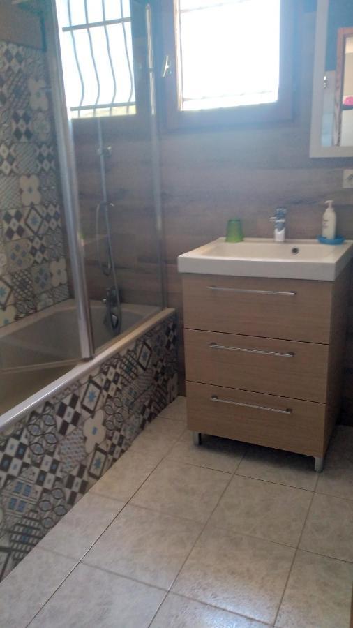 Chambre Soleiade Laroque  Экстерьер фото